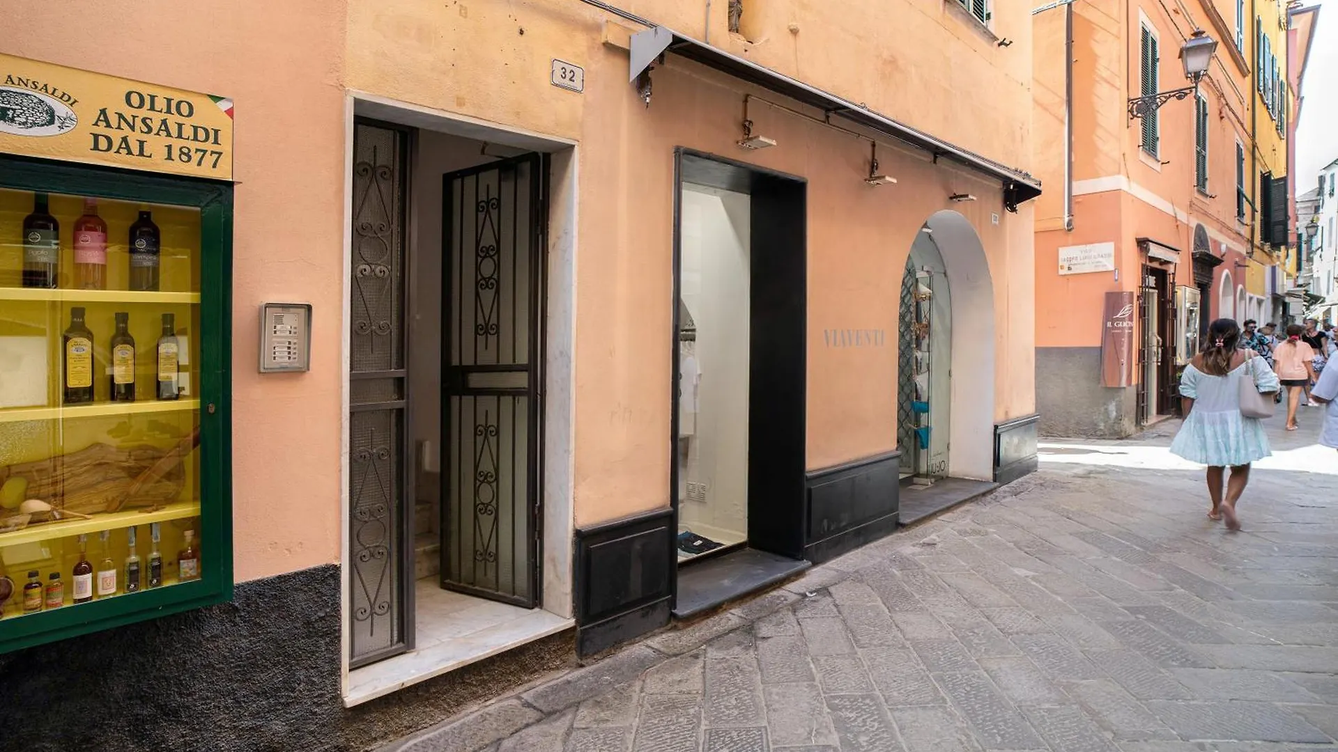 Loft Nel Centro Di Alassio Apartment