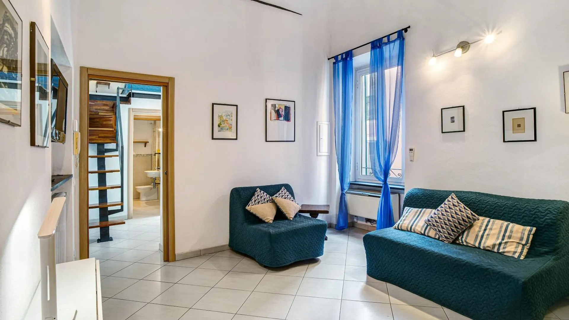 Loft Nel Centro Di Alassio